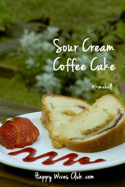 sour cream coffee cake